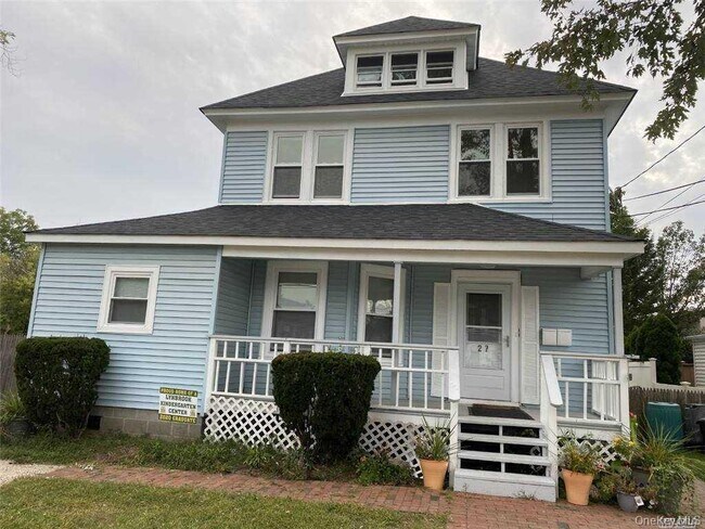 Building Photo - 27 Park Pl