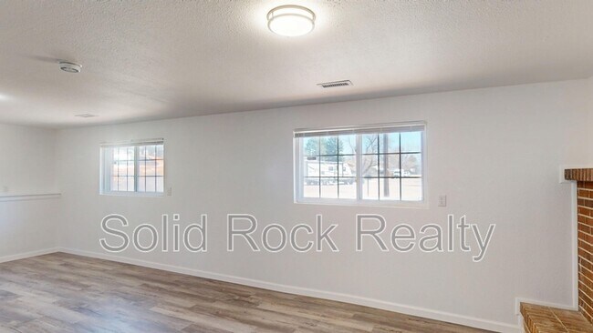 Building Photo - 7336 Franconia Dr