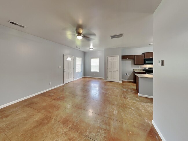 Building Photo - 133 Blackhawk Cove