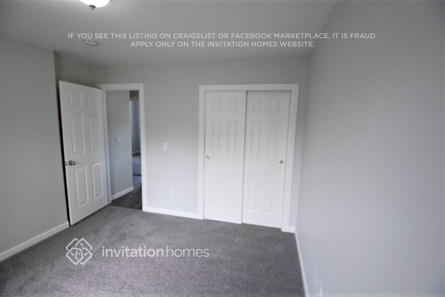 Building Photo - 3305 Davis Ct NE