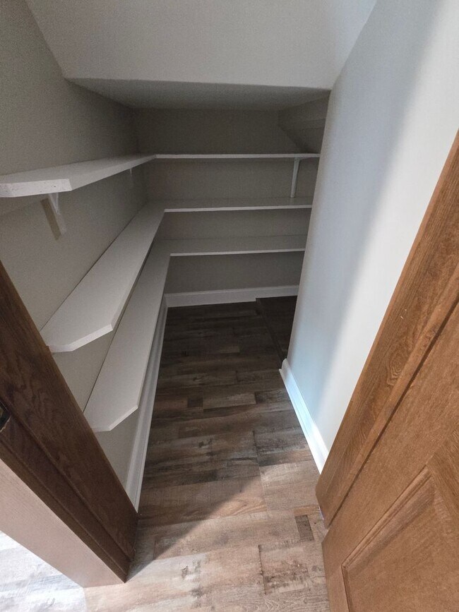 Building Photo - Fully Remodeled 4BR/2.5BA Home for Rent – Norfolk Living at Its Finest!