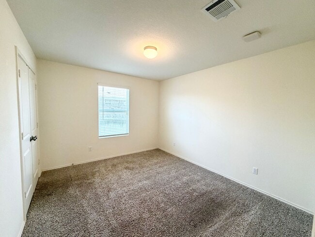 Building Photo - 21316 Quick Fox Dr