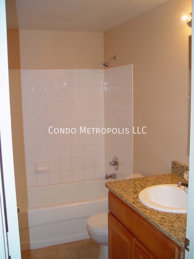 Building Photo - 10855 Windsor Walk Dr