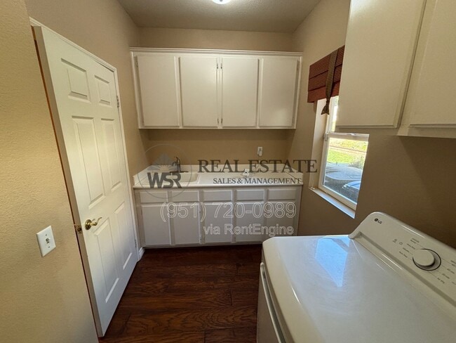 Building Photo - 1163 Via Vis