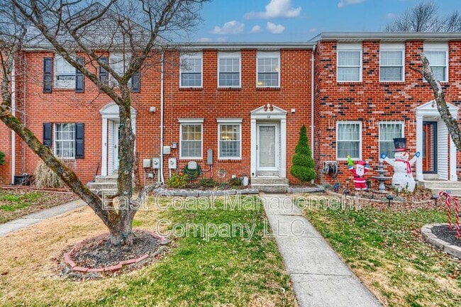 Building Photo - 12 Perryfalls Pl