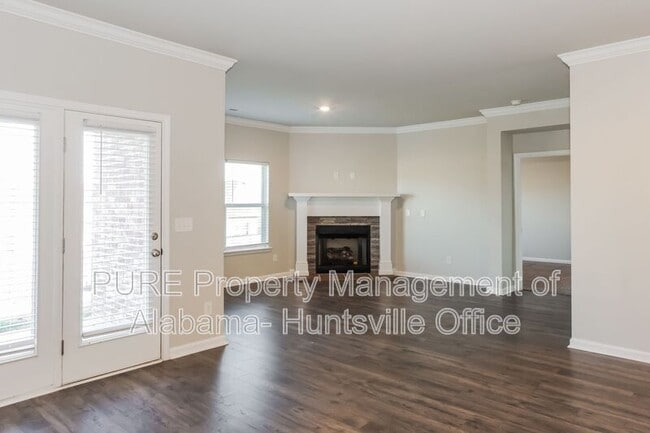 Building Photo - 14170 Lannister Ln