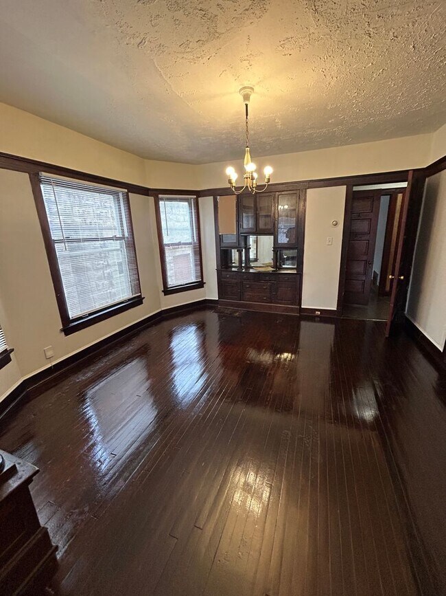 Building Photo - 2621 N 15th St