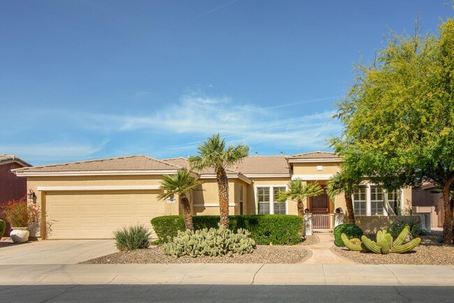Building Photo - 42204 W Rummy Rd