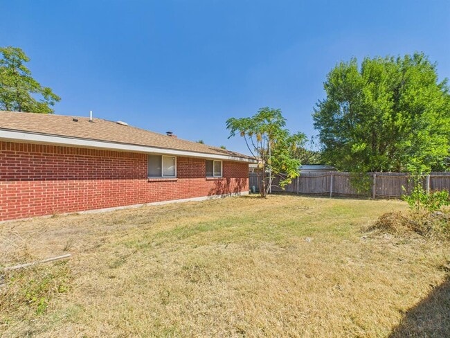 Building Photo - 11603 Gunsmoke Cir