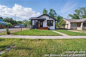 Primary Photo - 727 Hammond Ave