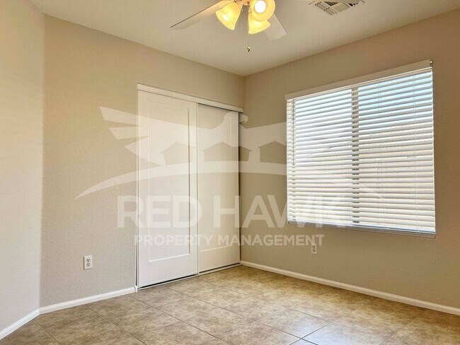 Building Photo - 39976 N Passaro Dr