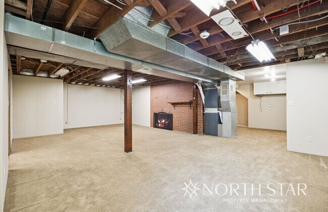 Building Photo - Charming Home in Coveted First Addition Ne...
