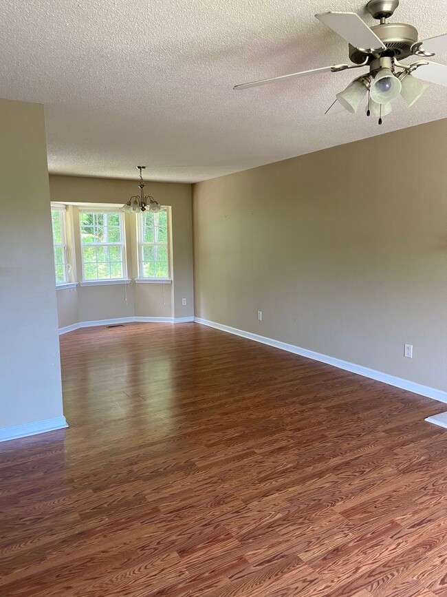 Building Photo - Coming Soon in Grayson Valley!