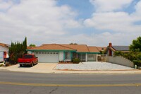 Building Photo - Newly Updated 4 bedroom home for Rent.