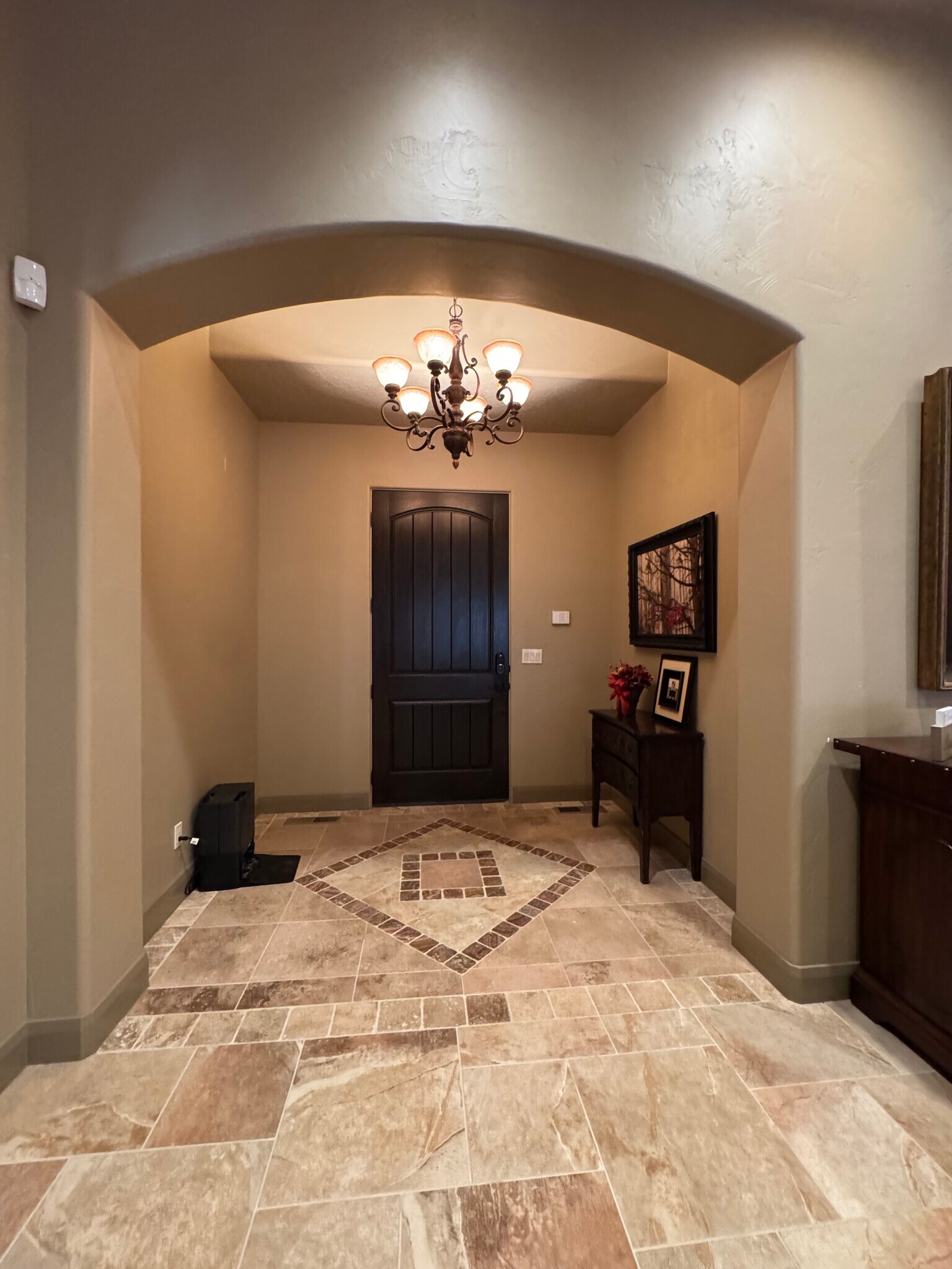 Building Photo - 1761 W Red Cloud Cir