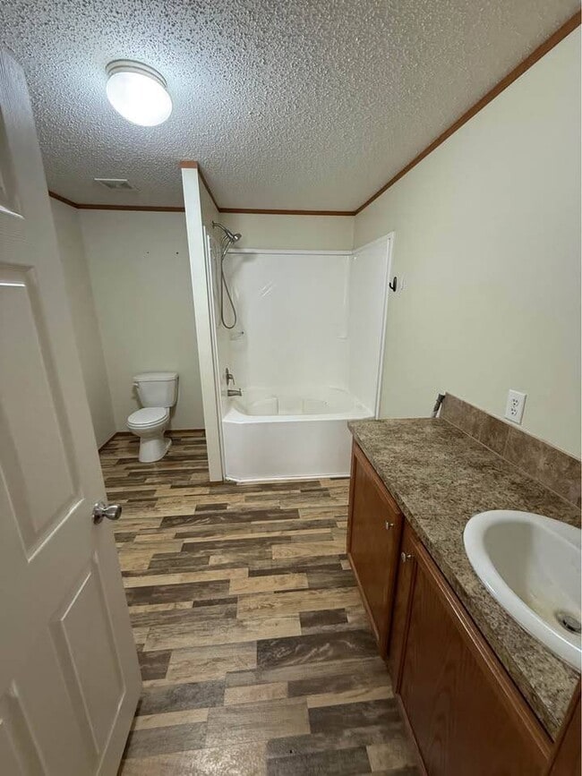 Building Photo - 1322 Cambridge Ln