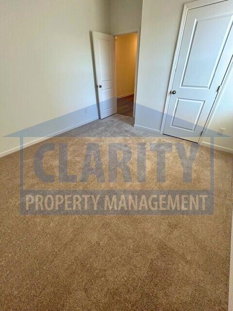 Building Photo - 5058 Skyline Wy NE