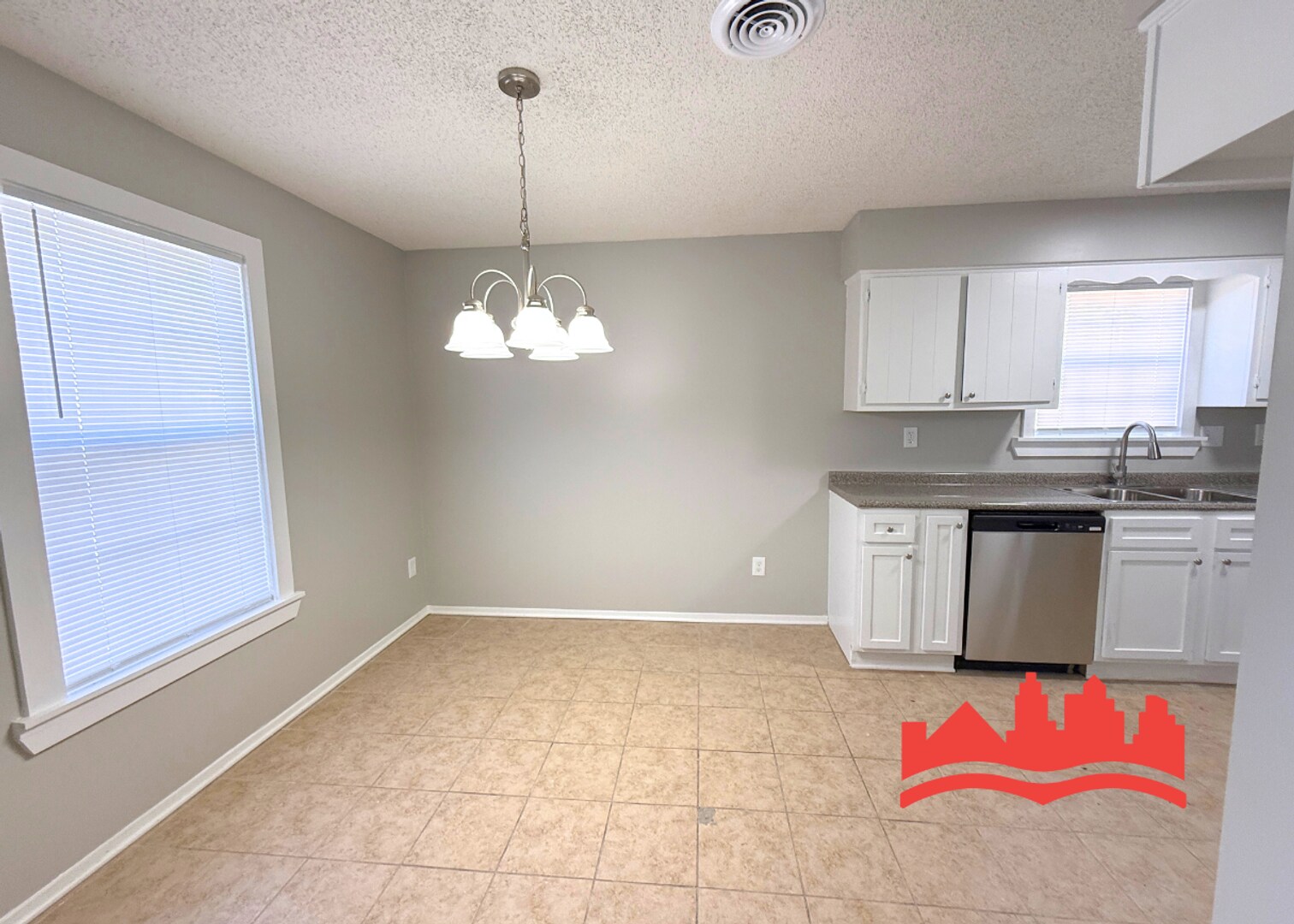 Building Photo - 3883 Drayon Cove