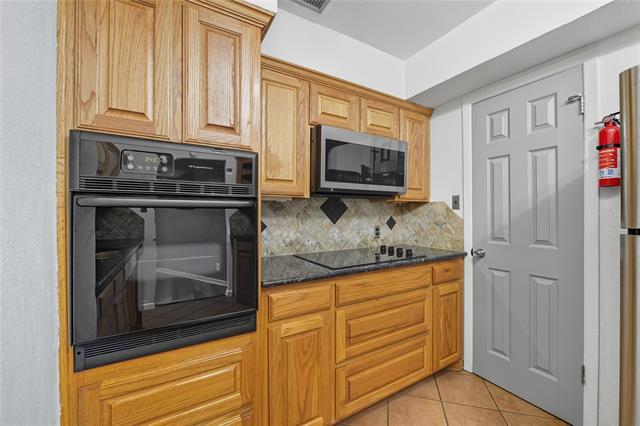 Building Photo - 644 Harbor Dr