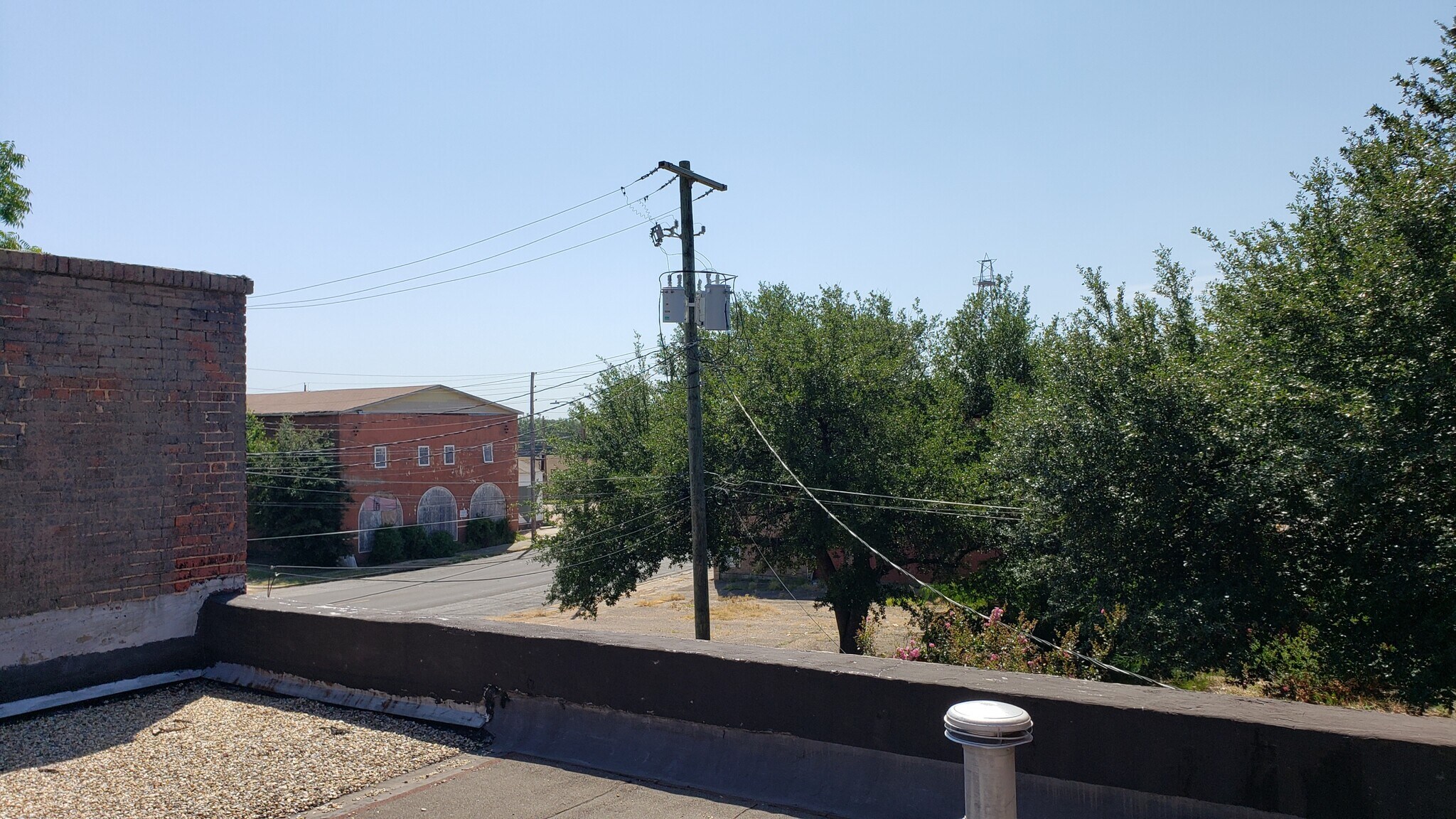 Building Photo - 114 N Kilgore St