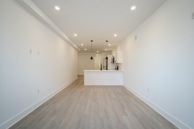 Building Photo - 1710 N 24th St