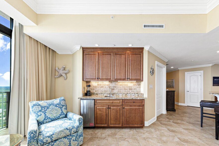 Building Photo - 23450 Perdido Beach Blvd
