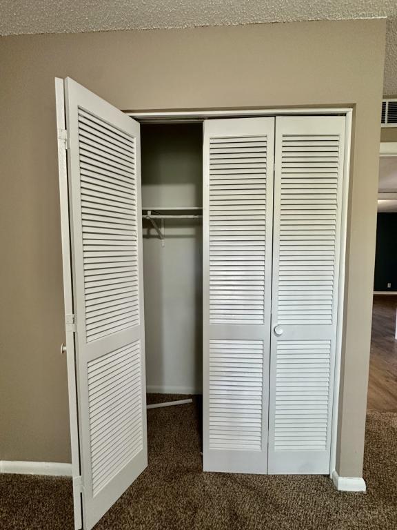 Building Photo - 2638 Park Rd