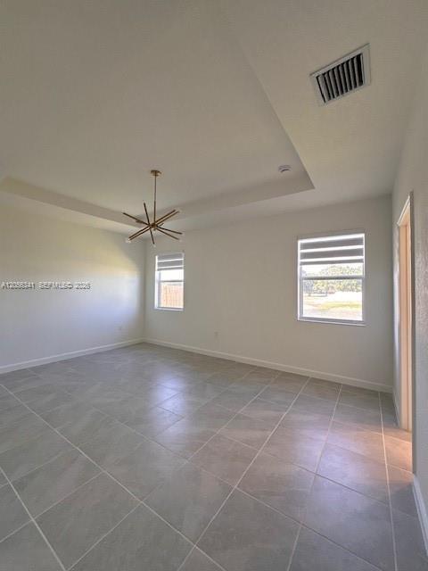 Building Photo - 2265 SE 30th St # Master
