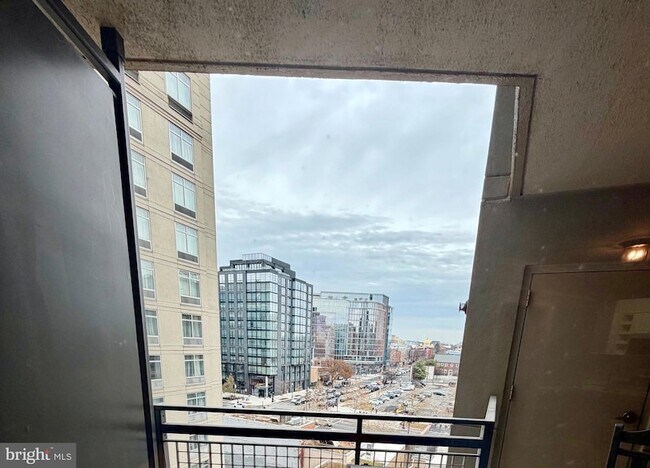 Building Photo - 555 Massachusetts Ave NW