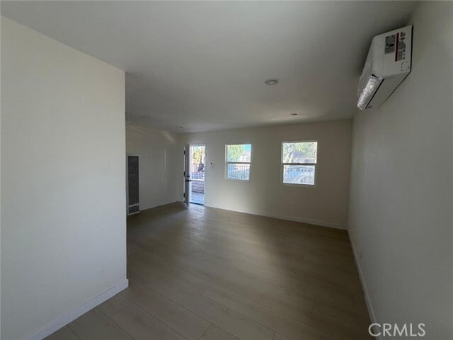 Building Photo - 10633 Laurel Canyon Blvd