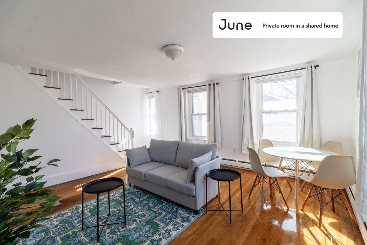 Building Photo - Room in Shared 4 bed/2 bath home in Newton Corner