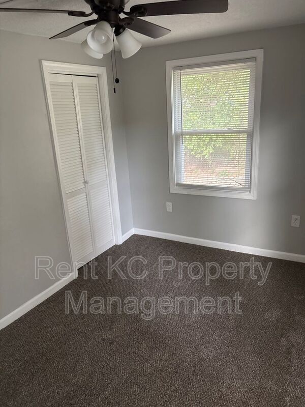 Building Photo - 1807 S Brookside Ave