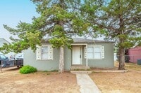 Building Photo - 3221 Baylor St