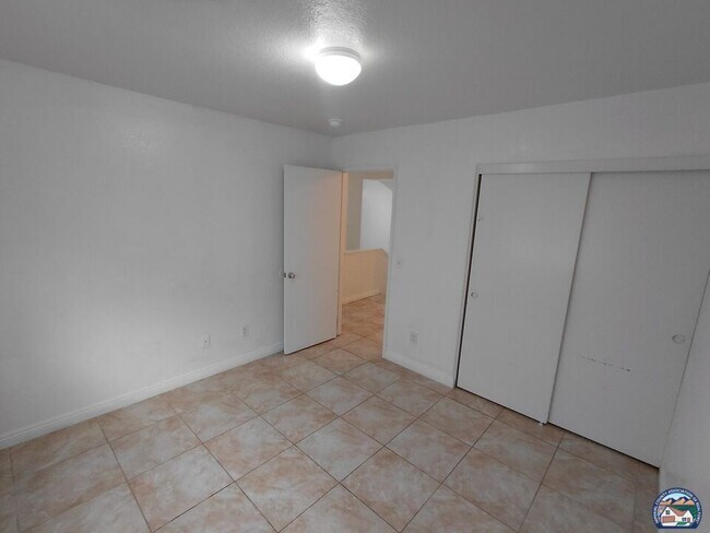 Building Photo - 195 Vallecito Ct