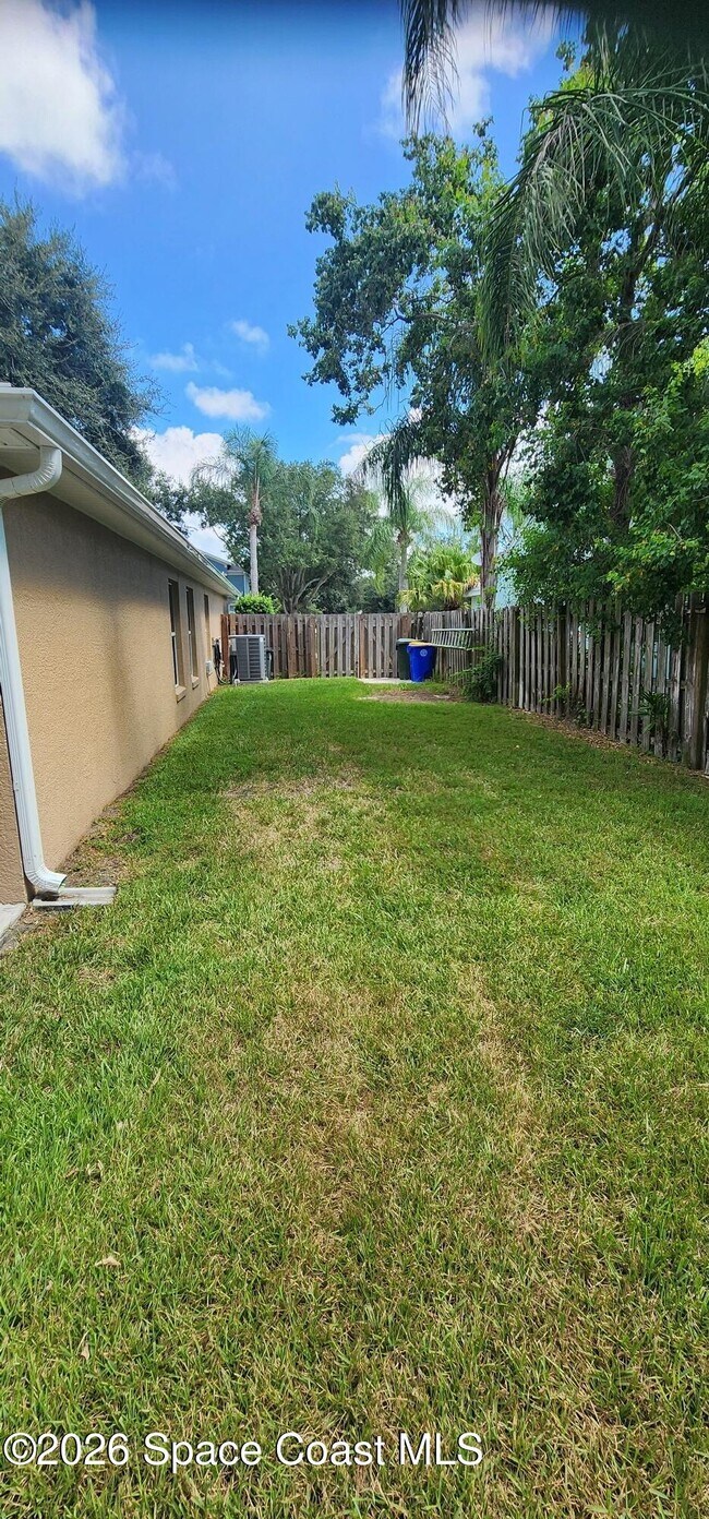 Building Photo - 428 Heathrow Cir