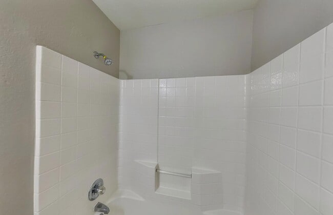 Building Photo - Contemporary 3-Bedroom Gem with Open-Plan Design