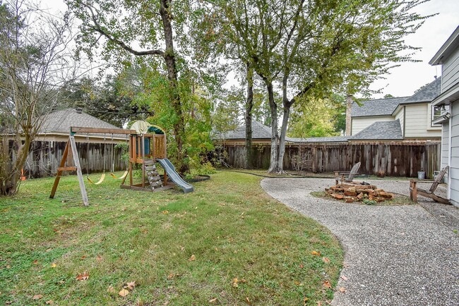 Building Photo - 1814 Corral Dr