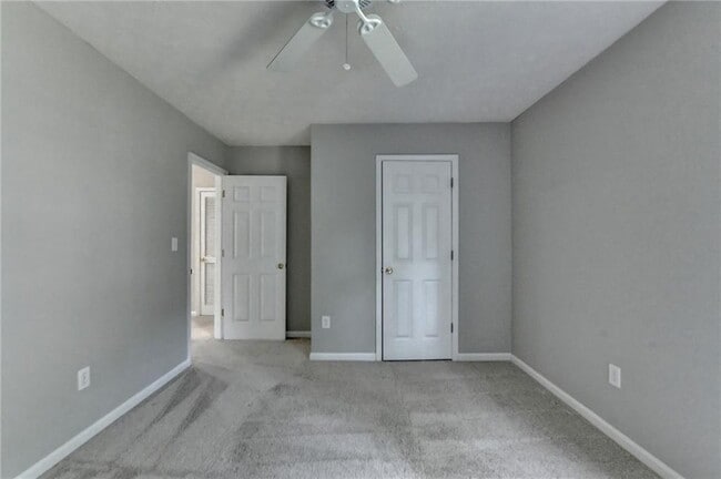 Building Photo - 5229 Pine Branch Ct