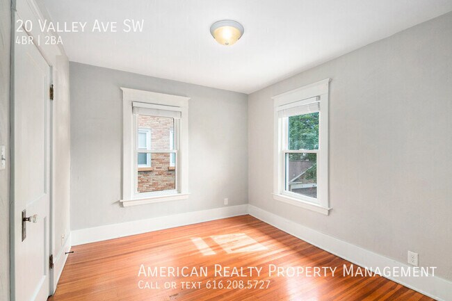 Building Photo - 20 Valley Ave SW