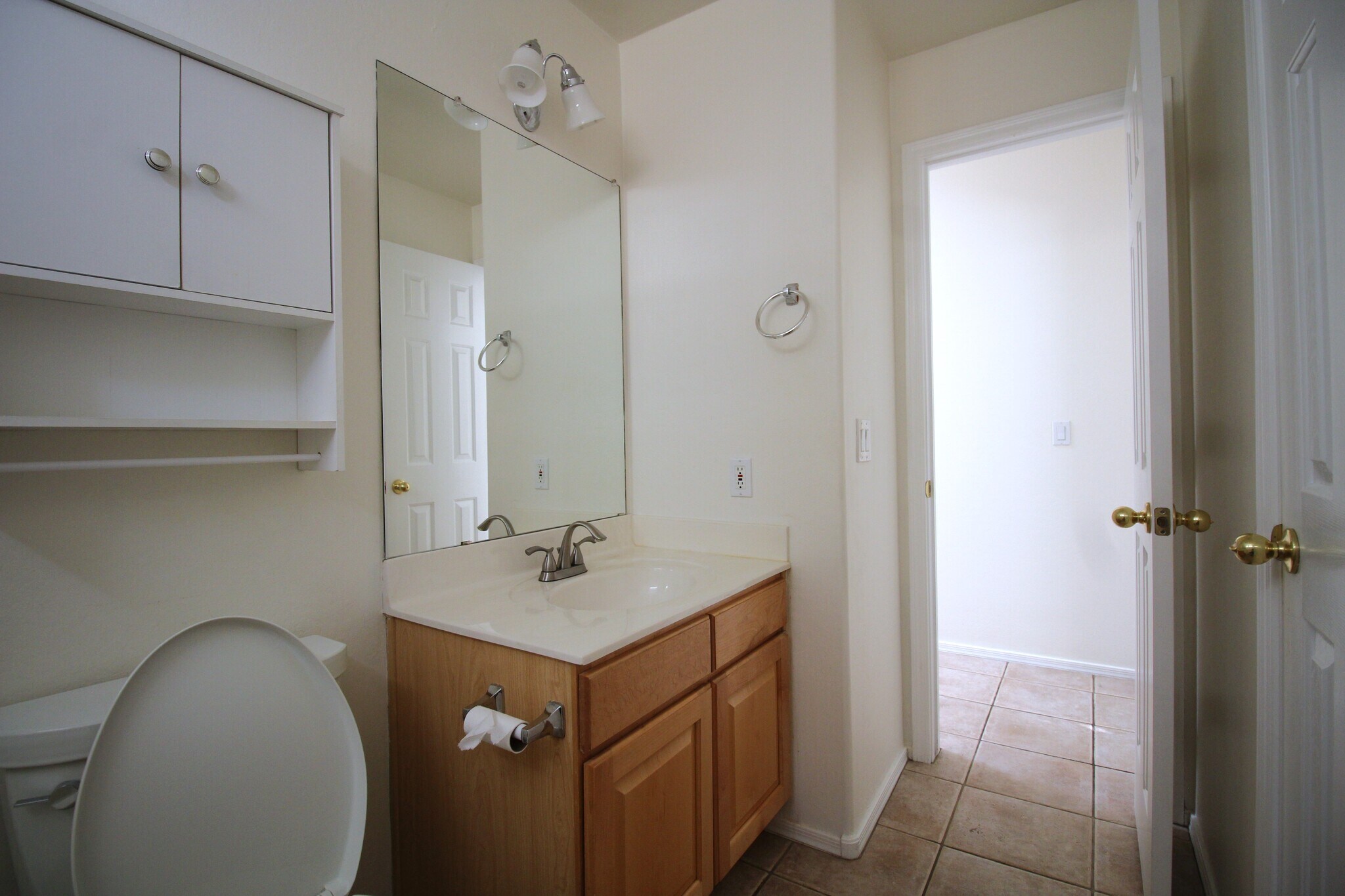 Hall Bath - 440 S Val Vista Dr.