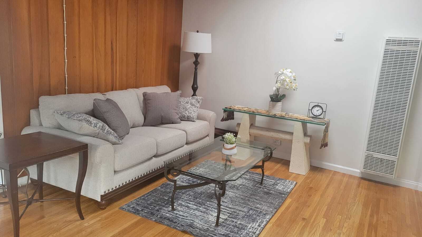 Building Photo - 1430 Manhattan Beach Blvd