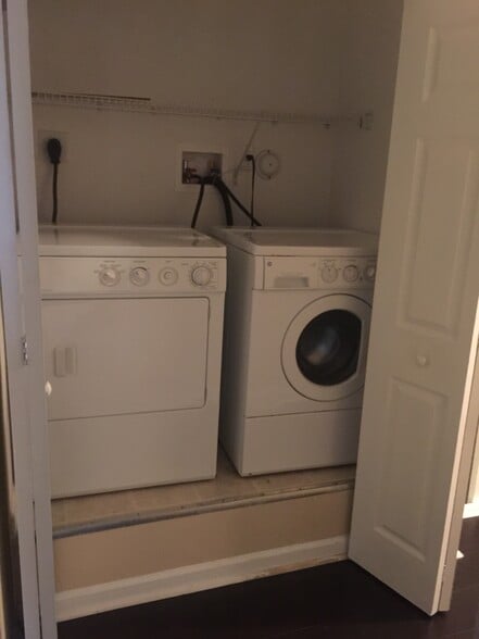 Building Photo - 3102 NW 24th Way