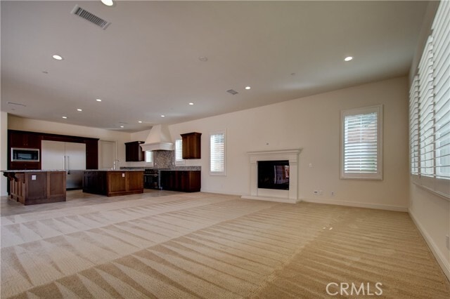 Building Photo - 120 Nest Pine