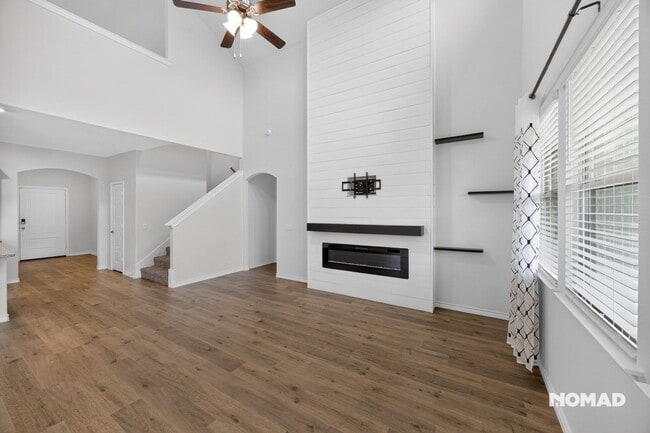 Building Photo - 7225 Raynor Pl