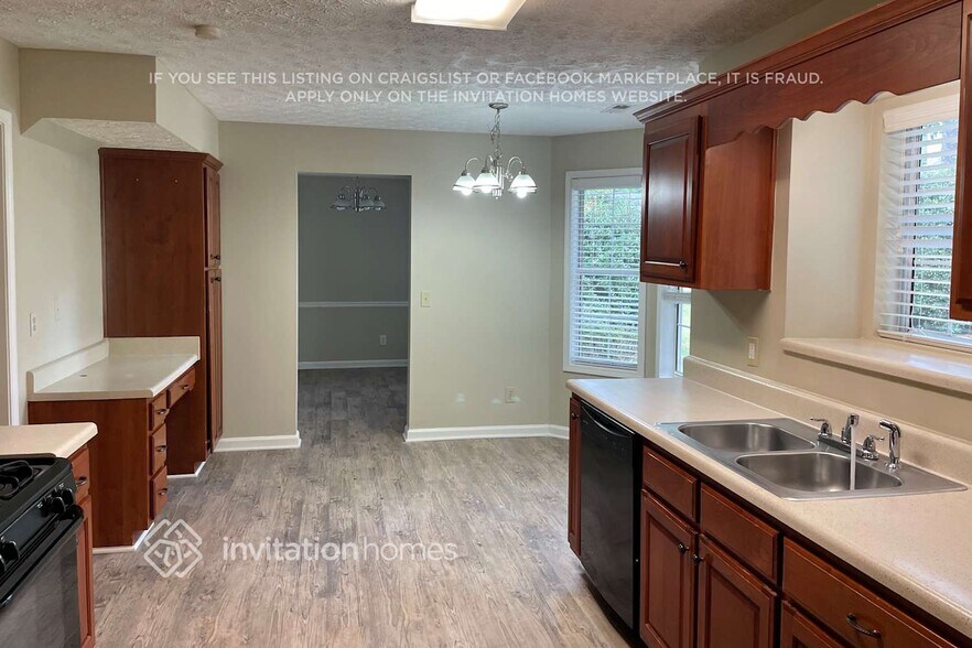 Building Photo - 4518 Legend Hollow Ln