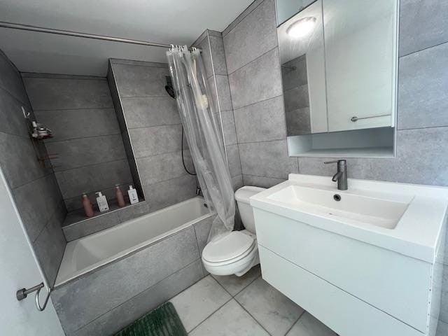 Building Photo - 7004 JFK Blvd E