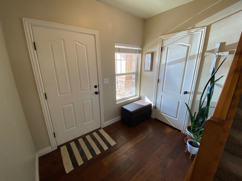 Building Photo - 14772 Deer Park Ln
