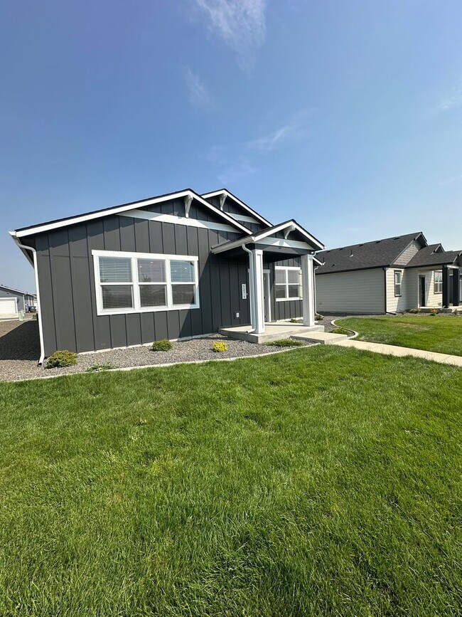 Building Photo - 5276 E Antares Ln