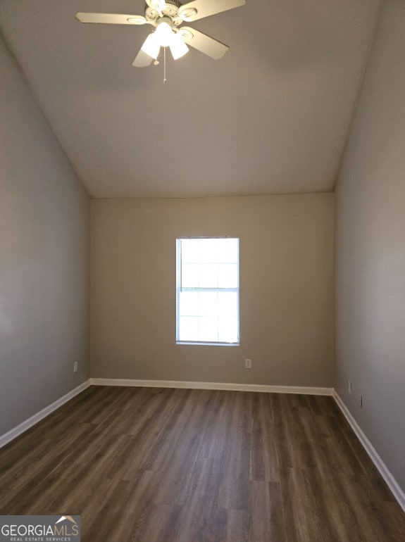 Building Photo - 210 Sabal Dr