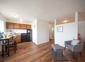 Building Photo - Casa de Caro Apartments